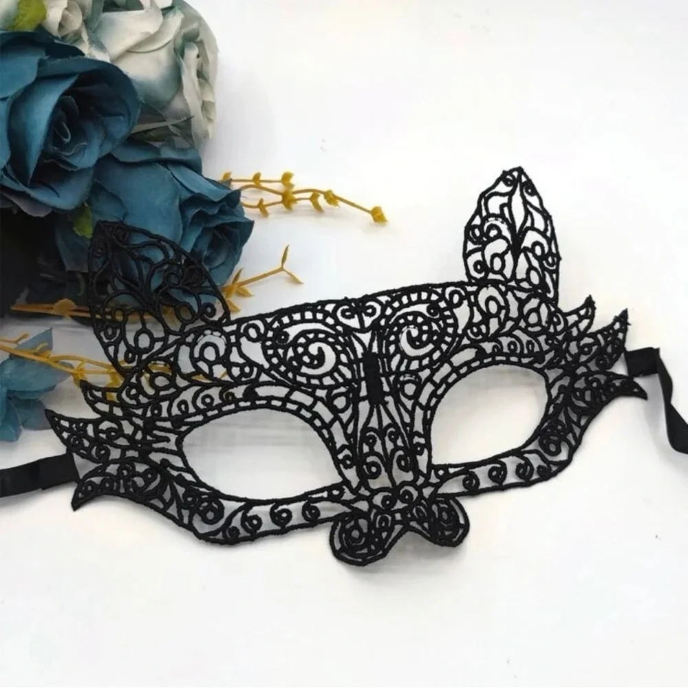 Enchant in Elegance: New Black Lace Masquerade Mask for Mystical Moments